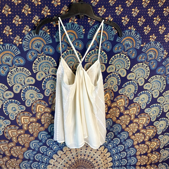 American eagle lace embroidered cream tank top blouse - Picture 3 of 8